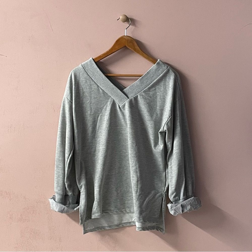 J.O.A. Light Gray V-Neck & Back Sweater EUC Size L